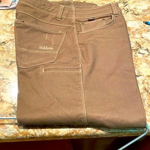 2 pair of mens Kuhl pants.